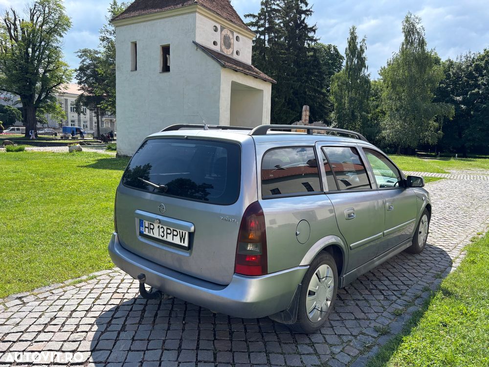 Opel Astra 1.7 CDTi Enjoy - 7