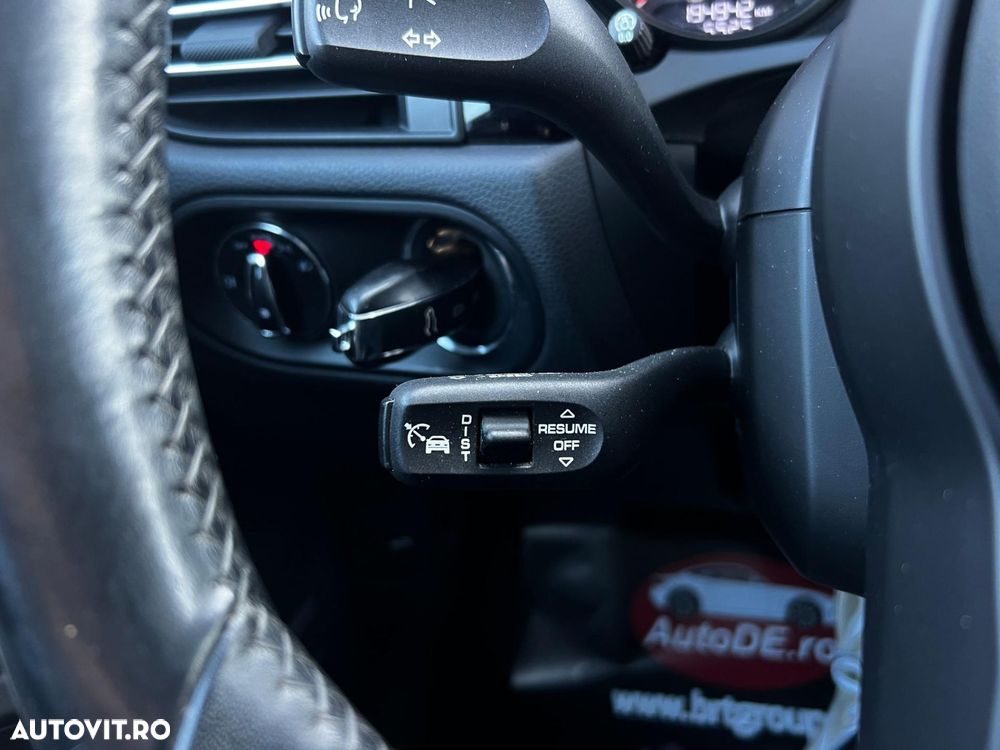 Porsche Macan - 22