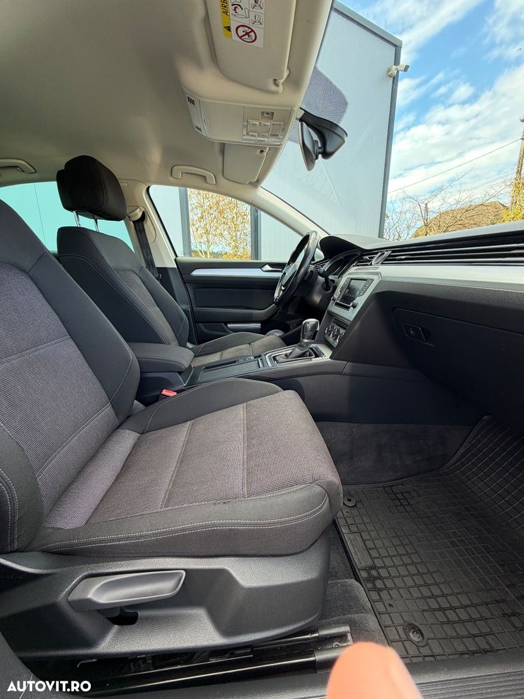 Volkswagen Passat 2.0 TDI DSG Comfortline - 5