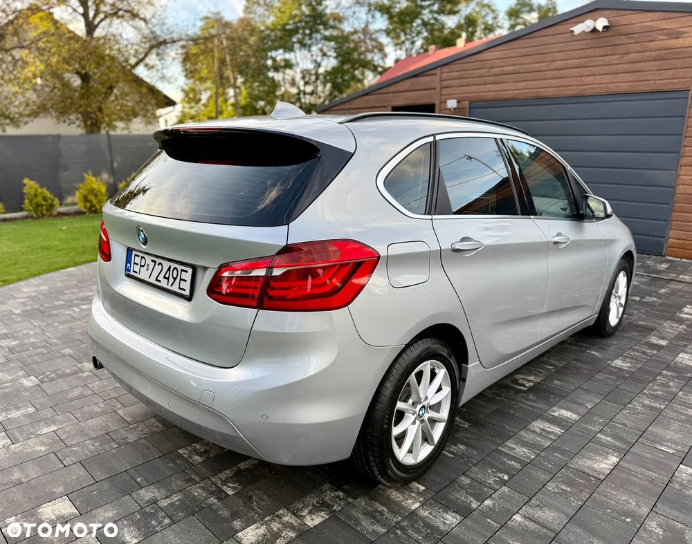 BMW Seria 2 218i - 7