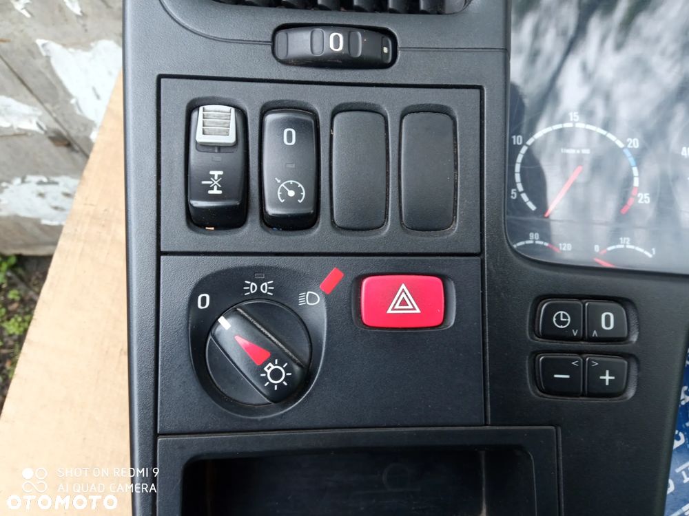 przełącznik świateł Scania R