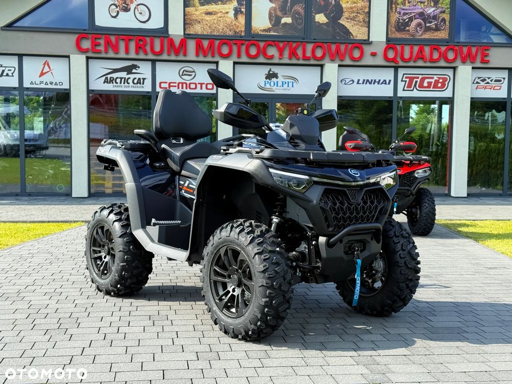 CFMoto CForce - 17