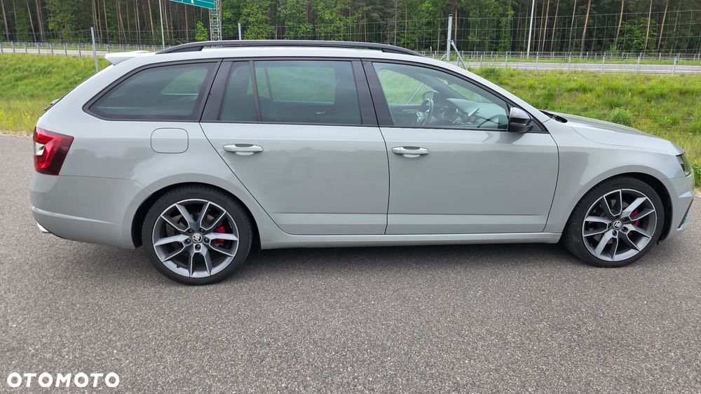 Skoda Octavia 2.0 TDI 4x4 RS Challenge DSG - 7