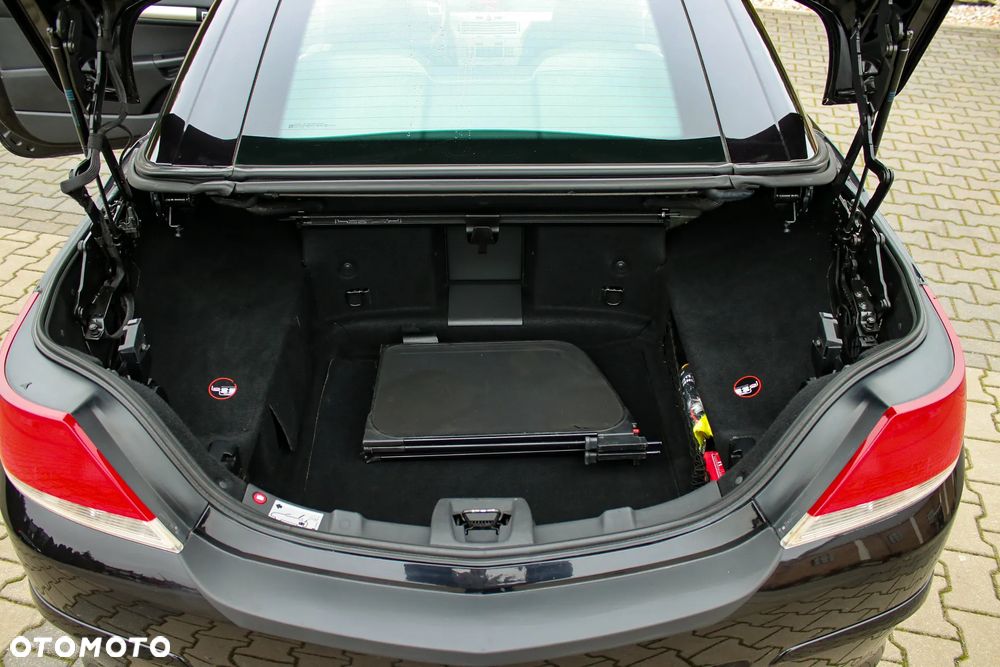 Opel Astra 1.6 Endless Summer - 37