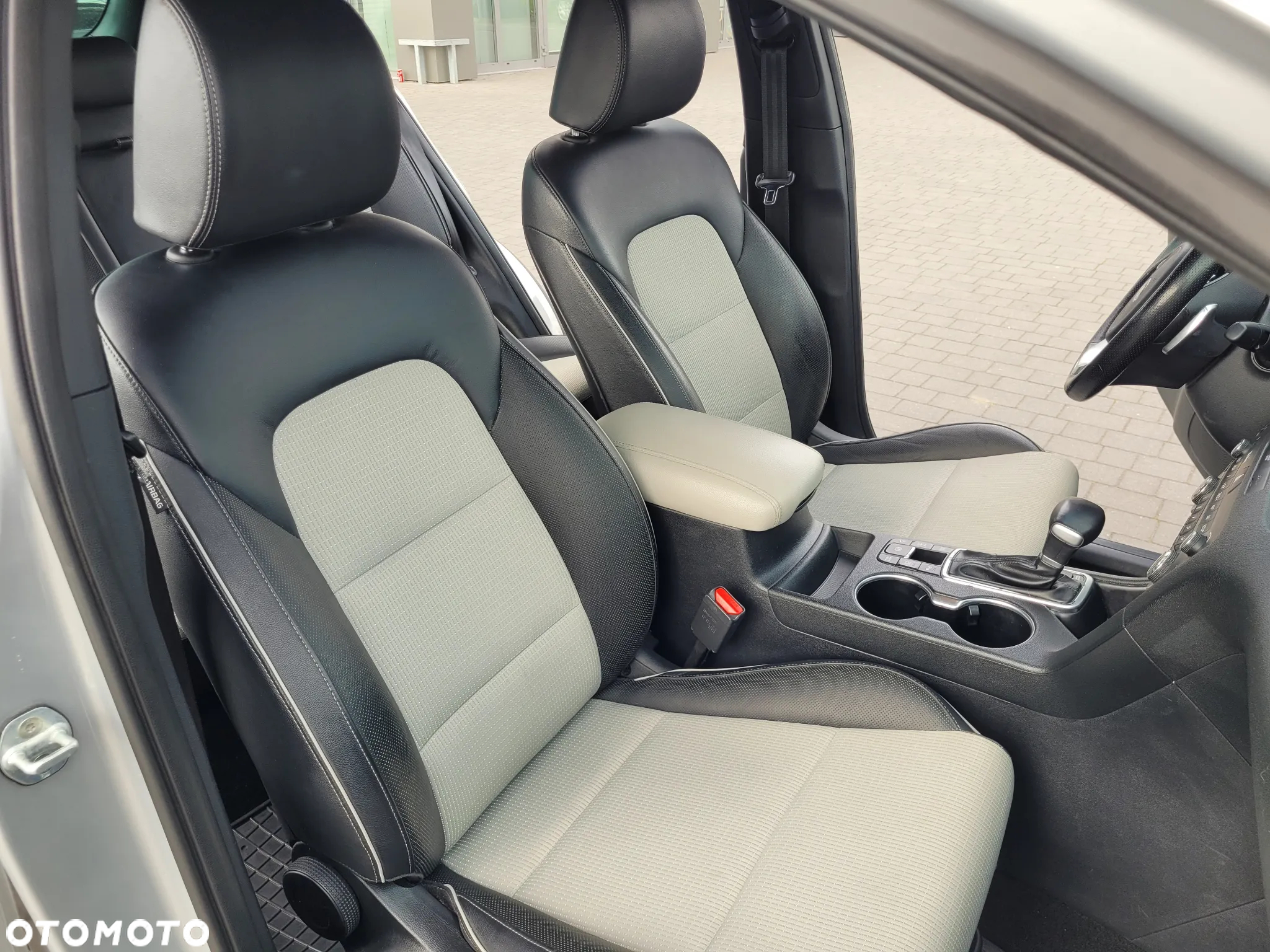 Kia Sportage 1.6 T-GDI L Business Line 4WD DCT - 15