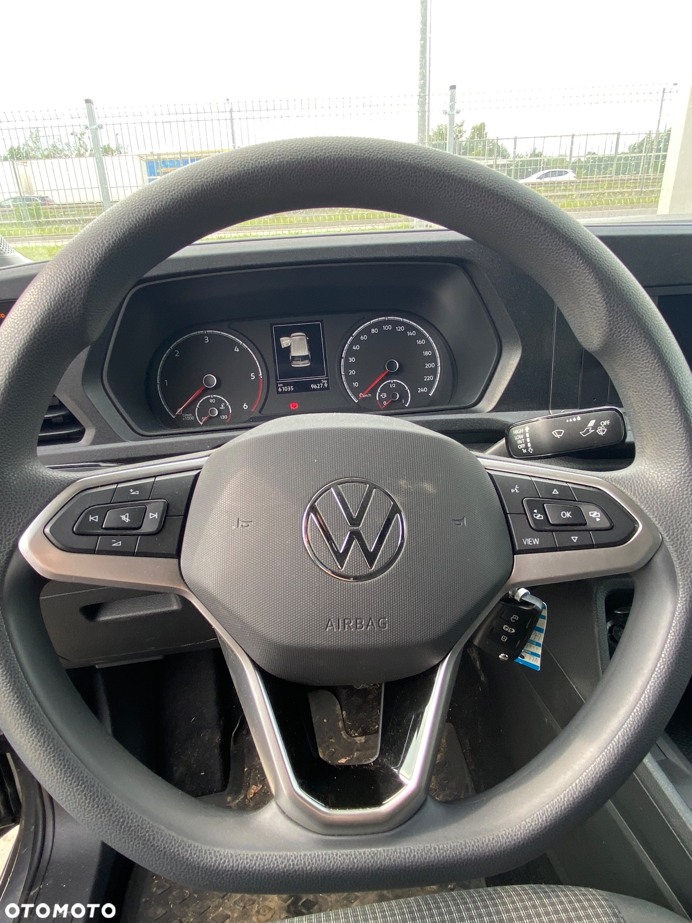Volkswagen Caddy - 23