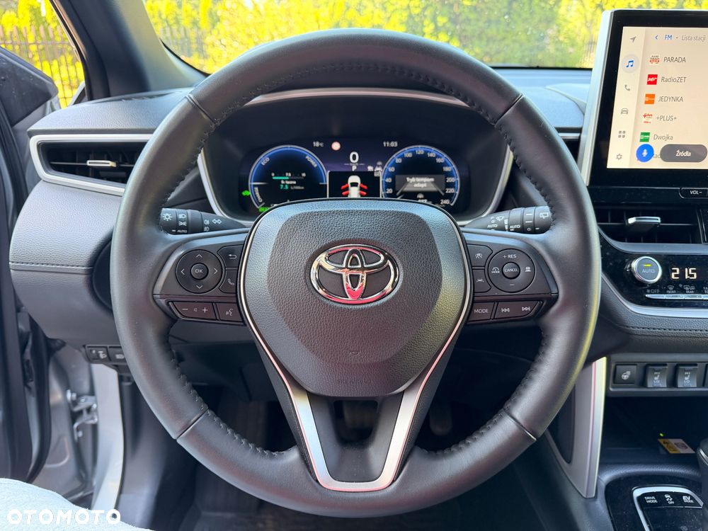 Toyota Corolla Cross 2.0 Hybrid Style AWD - 19