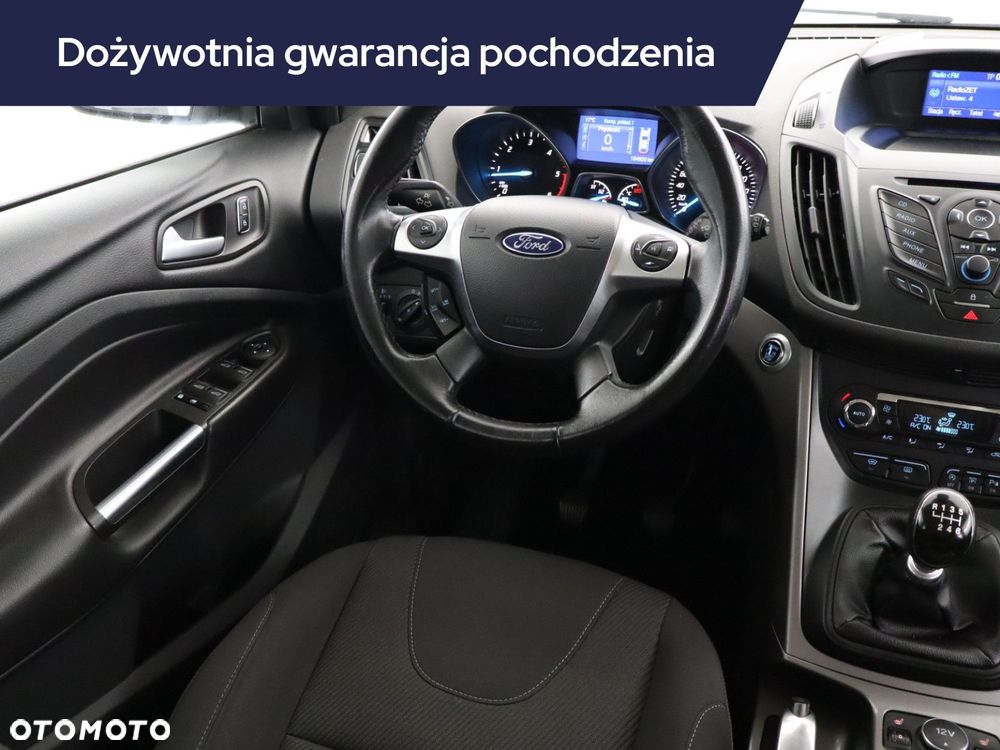 Ford Kuga - 9
