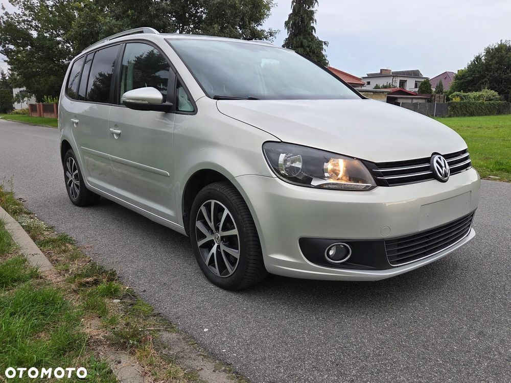 Volkswagen Touran - 2