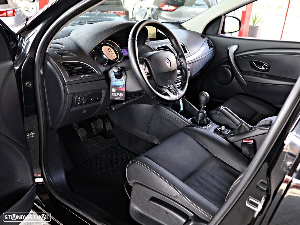 Renault Mégane Sport Tourer 1.5 dCi Confort SS - 9