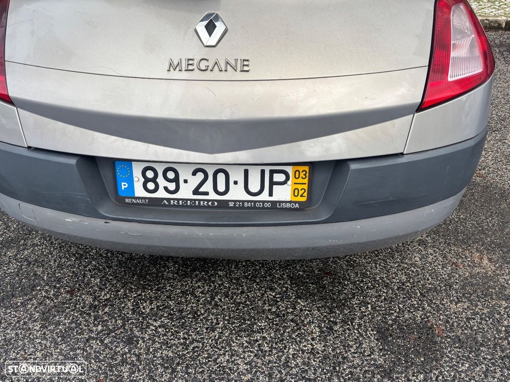 Renault Mégane 1.5 dCi L. Privilège - 11