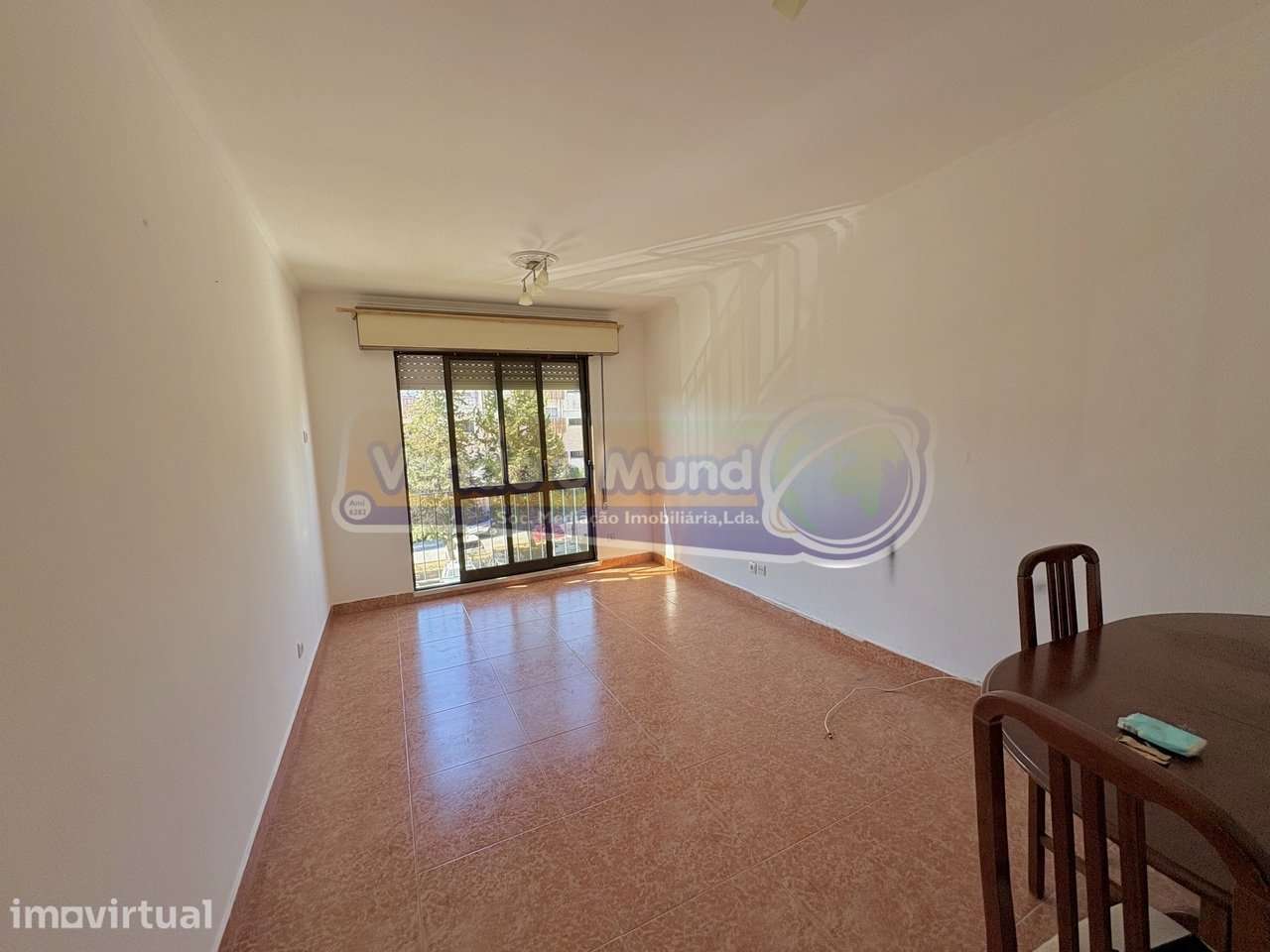 Apartamento T2 em Vialonga (VIAL037) - Grande imagem: 2/39