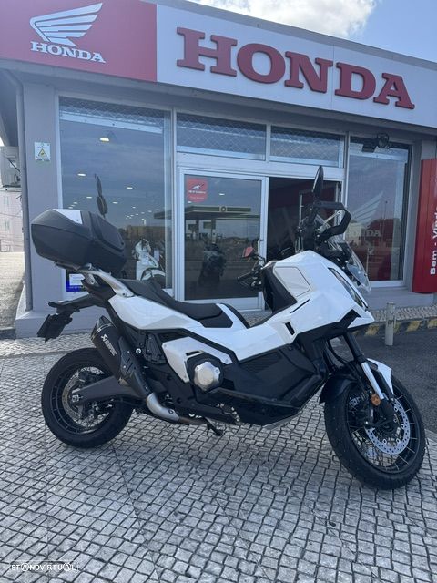 Honda X-ADV com top smart top case - 7