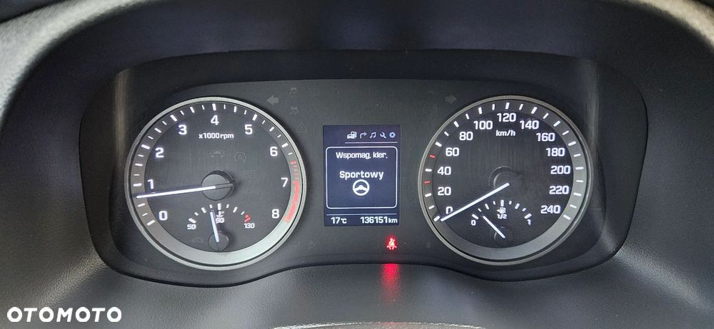 Hyundai Tucson 1.6 GDI BlueDrive Comfort 2WD - 20