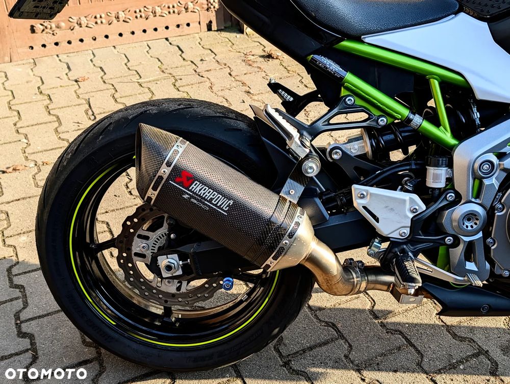 Kawasaki Z 900 - 5