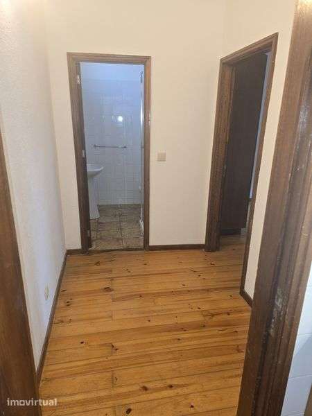 Casa térrea T1+1 Arcozelo - Grande imagem: 4/8