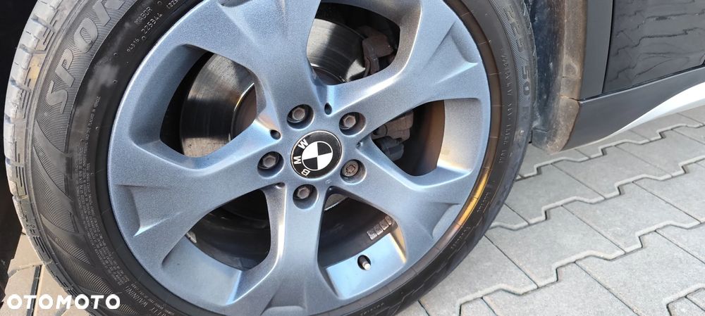 BMW X1 sDrive16d Sport Line - 11