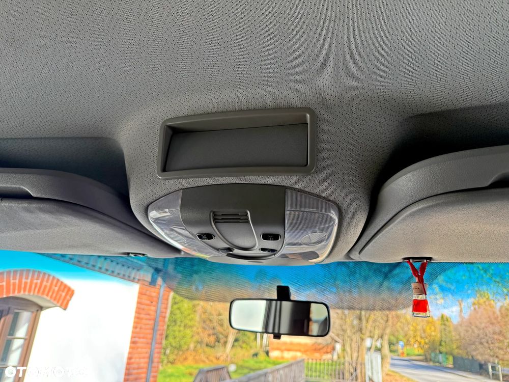 Mercedes-Benz Sprinter 906.233 - 34