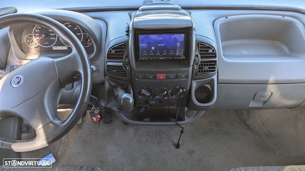 Knaus Sun Liner Com GPL e 2 Camas de casal - 11