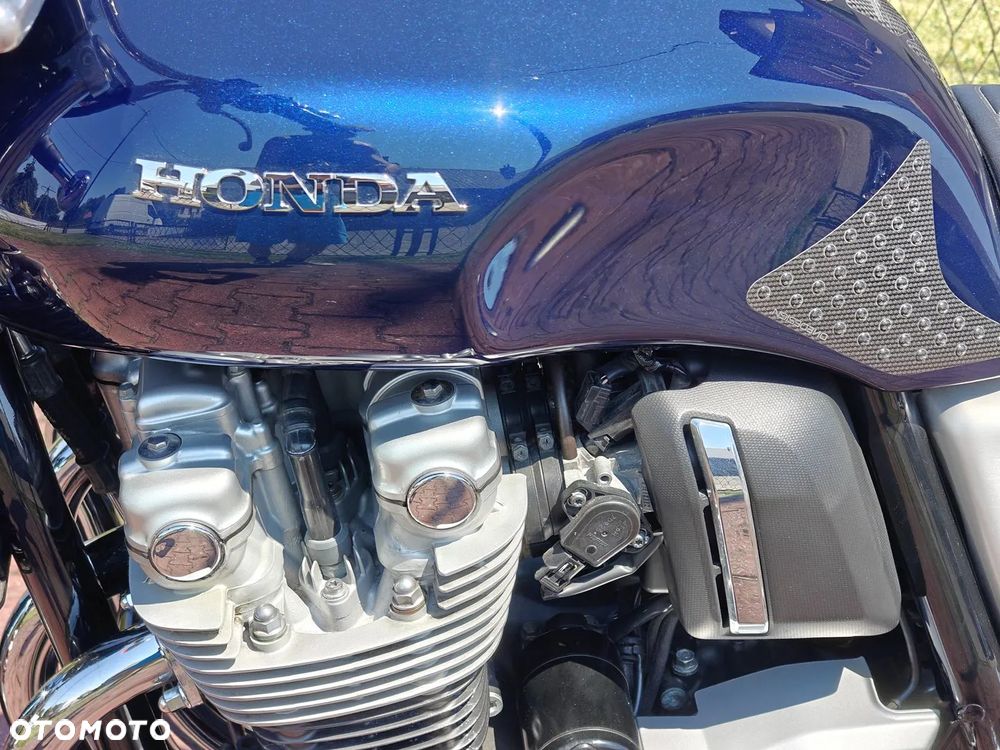 Honda CB - 35