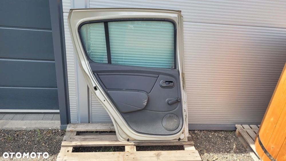 Dacia Sandero I 2009r 5d Drzwi lewy tyl - 8