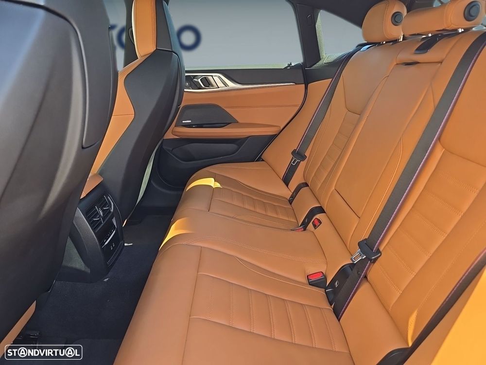 BMW i4 M50 Pack Desportivo M Pro - 14