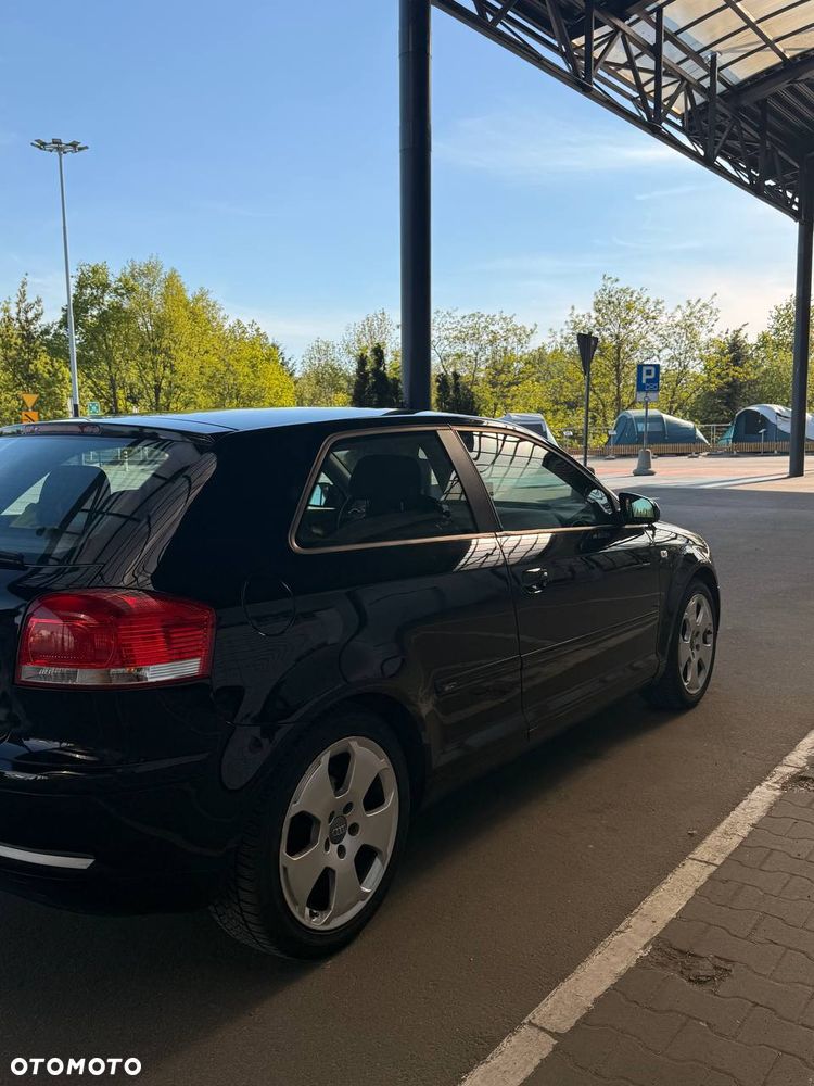 Audi A3 3-drzwiowe 1.6 Ambiente - 6