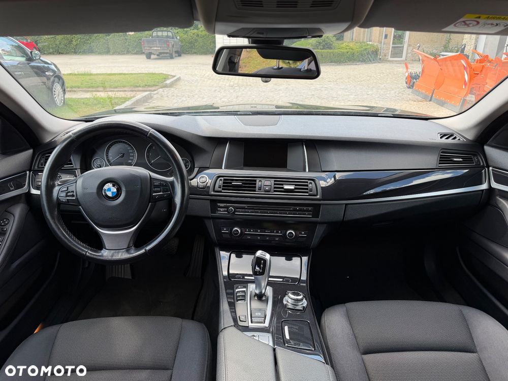 BMW Seria 5 - 28