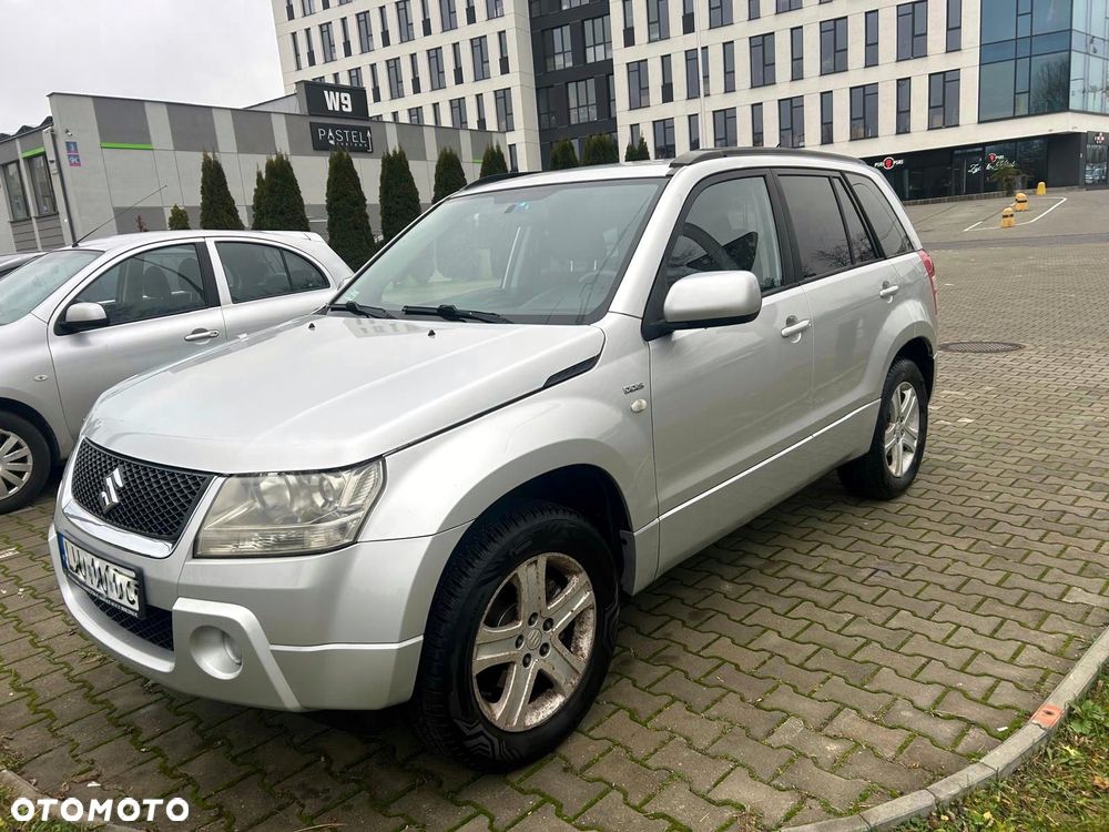 Suzuki Grand Vitara 1.9 DDiS Comfort DPF - 16