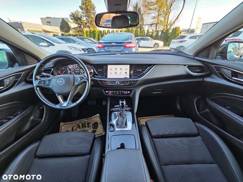 Opel Insignia - 20