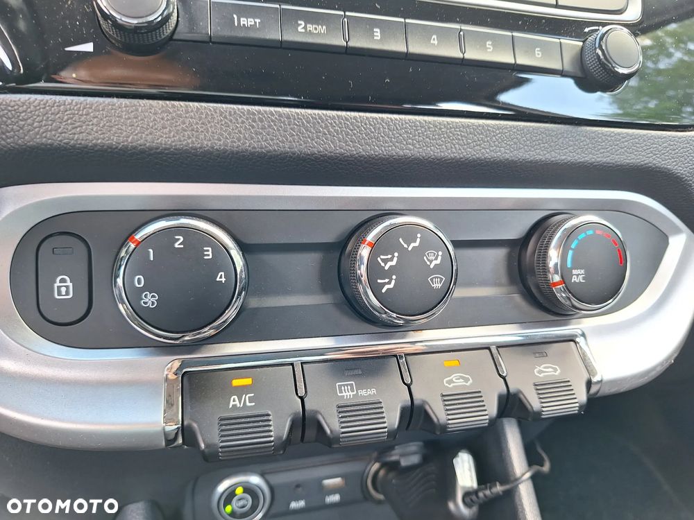 Kia Rio 1.2 Sensation - 26