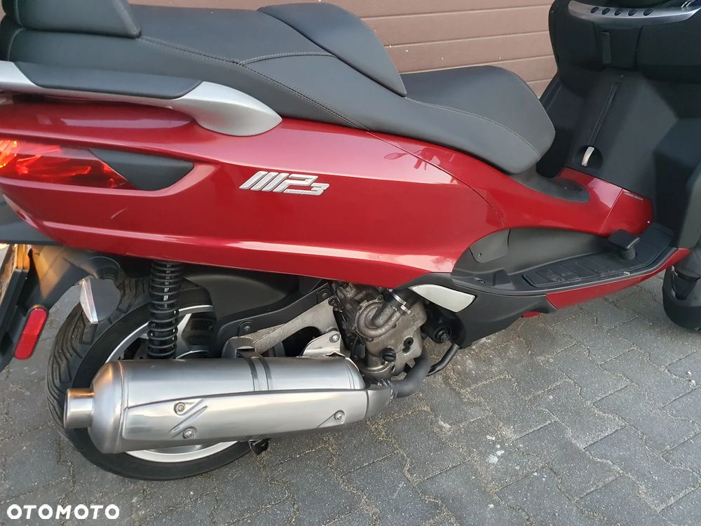 Piaggio MP-3 - 14