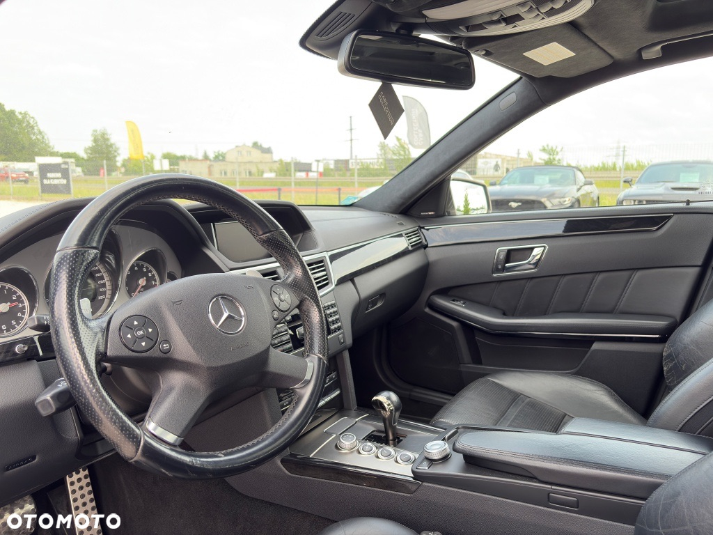 Mercedes-Benz Klasa E 63 AMG T AMG Speedshift 7G-MCT - 10