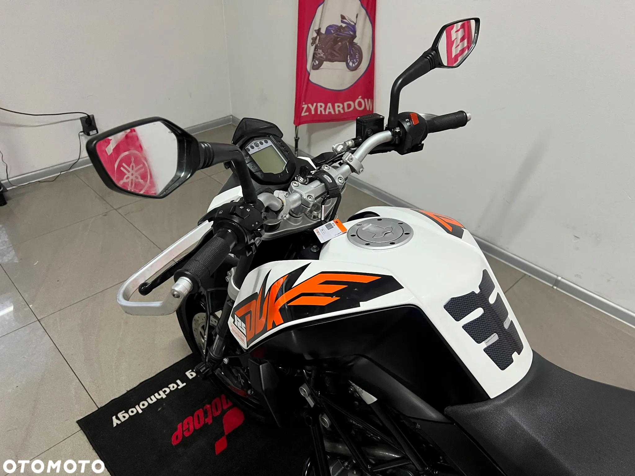 KTM Duke - 15