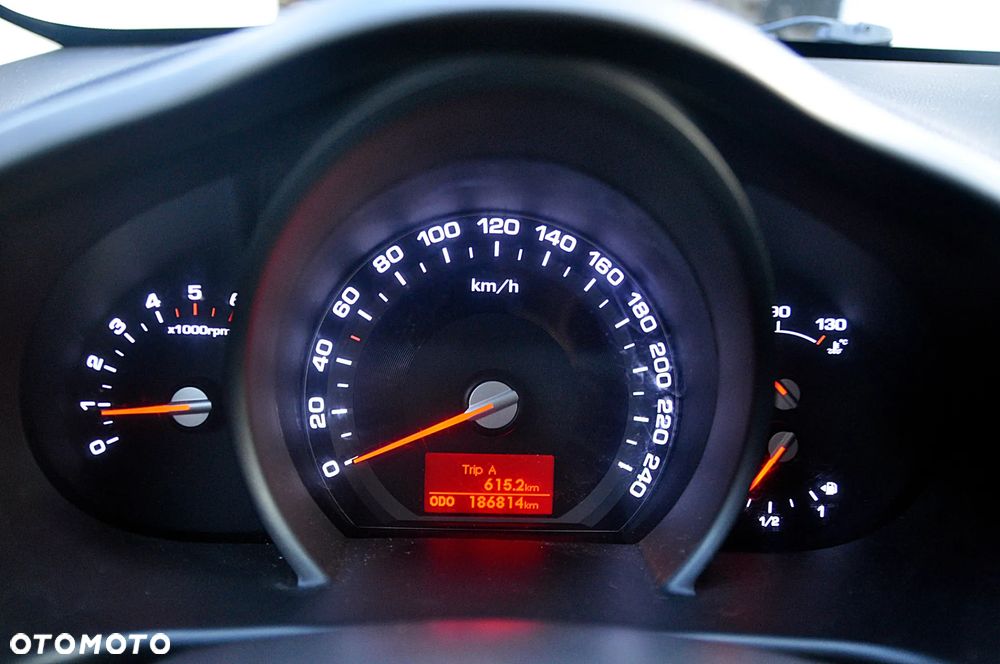 Kia Sportage 1.7 CRDI 2WD Attract - 5