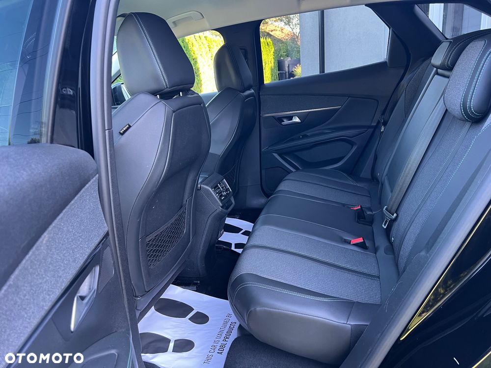 Peugeot 3008 1.5 BlueHDi Allure S&S EAT8 - 28