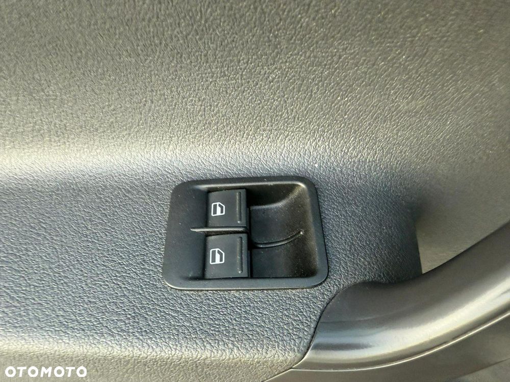 Volkswagen Caddy - 15