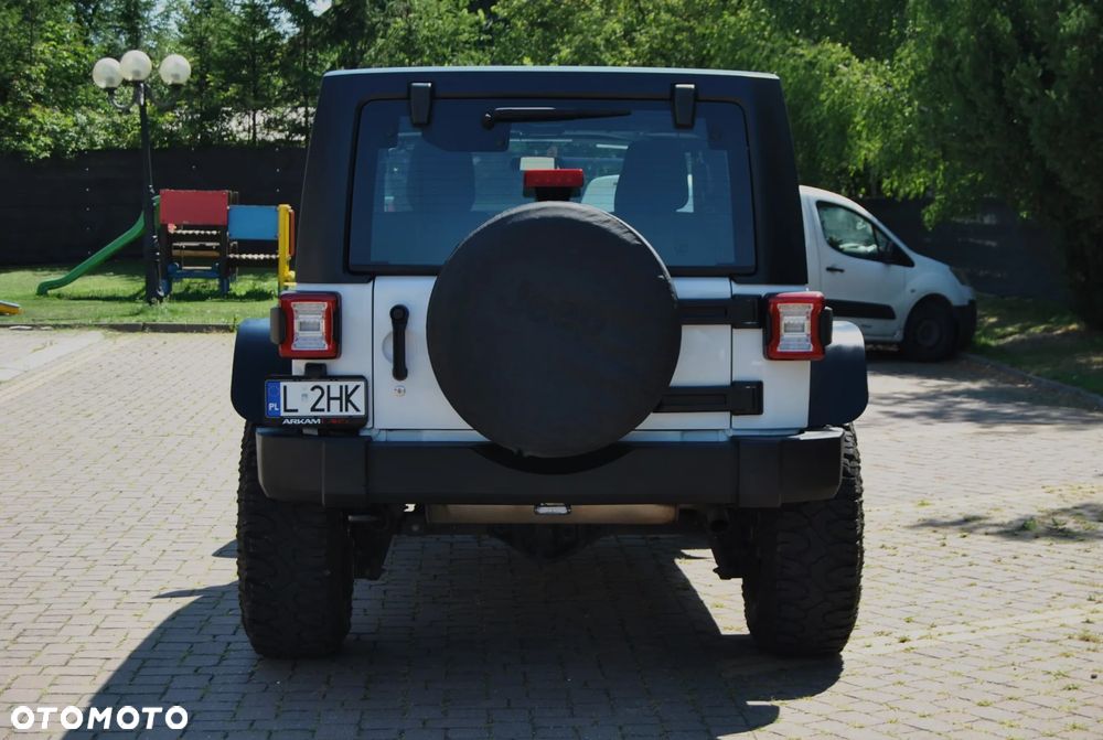 Jeep Wrangler - 22