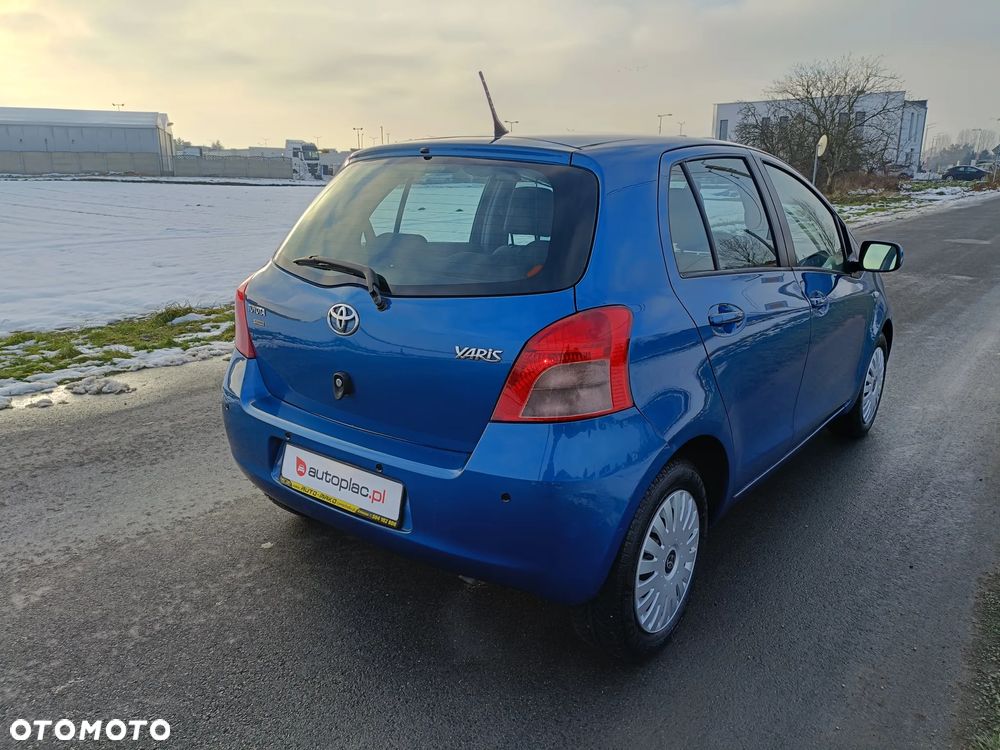 Toyota Yaris 1.3 VVT-i Travel - 21