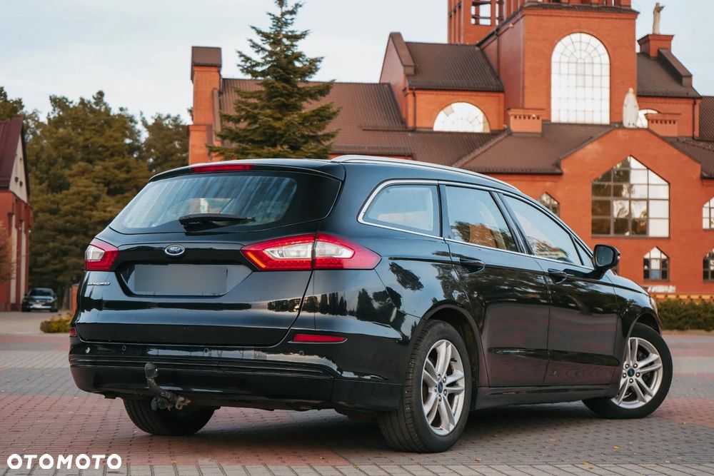 Ford Mondeo SW - 15