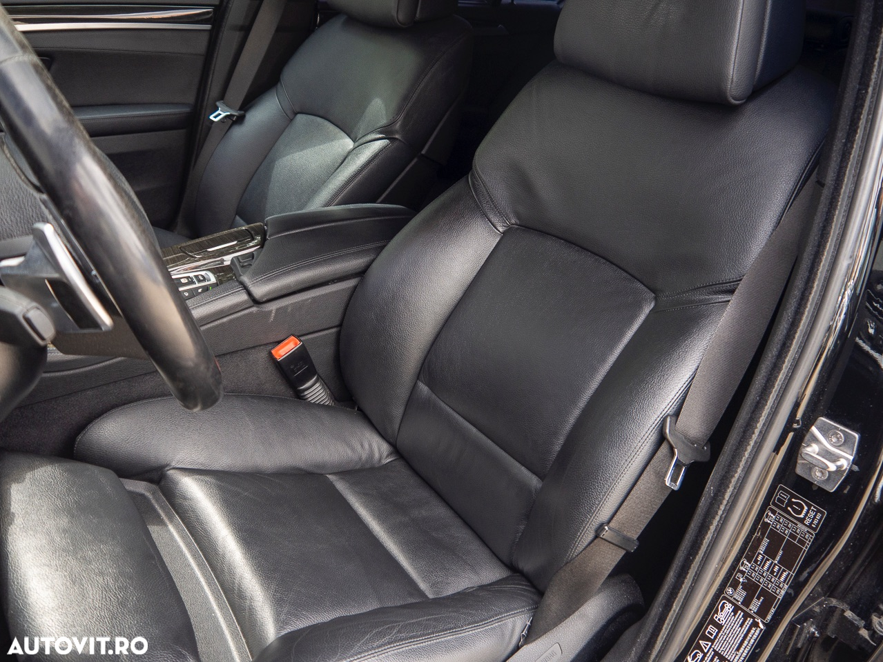 BMW Seria 5 535d xDrive AT - 14