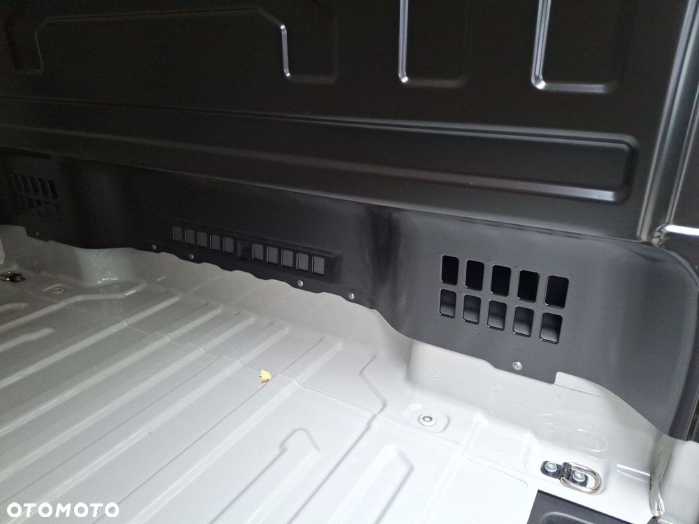 Volkswagen Crafter 2.0 TDI 177 KM - 33