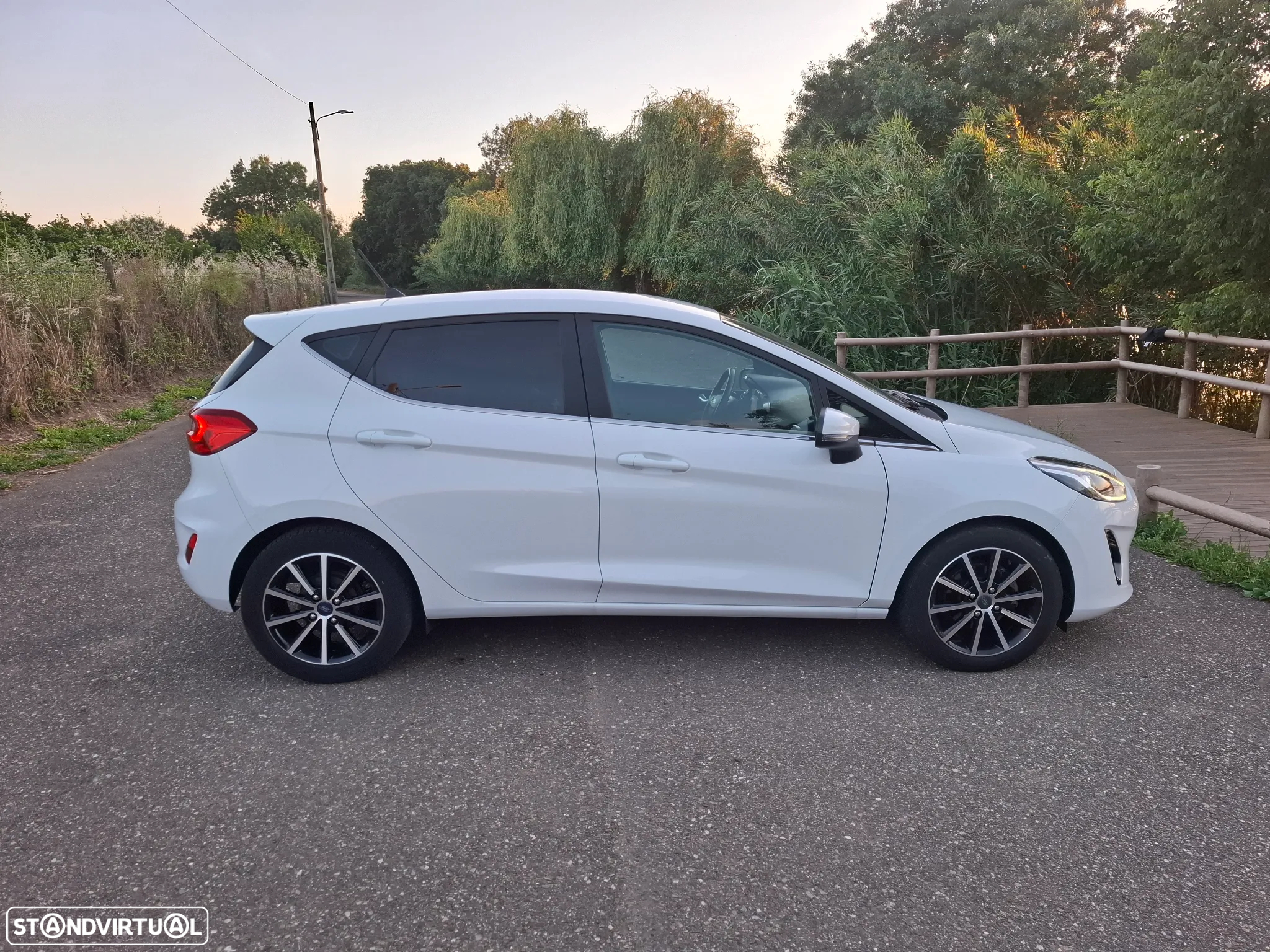 Ford Fiesta 1.0 EcoBoost Titanium - 15