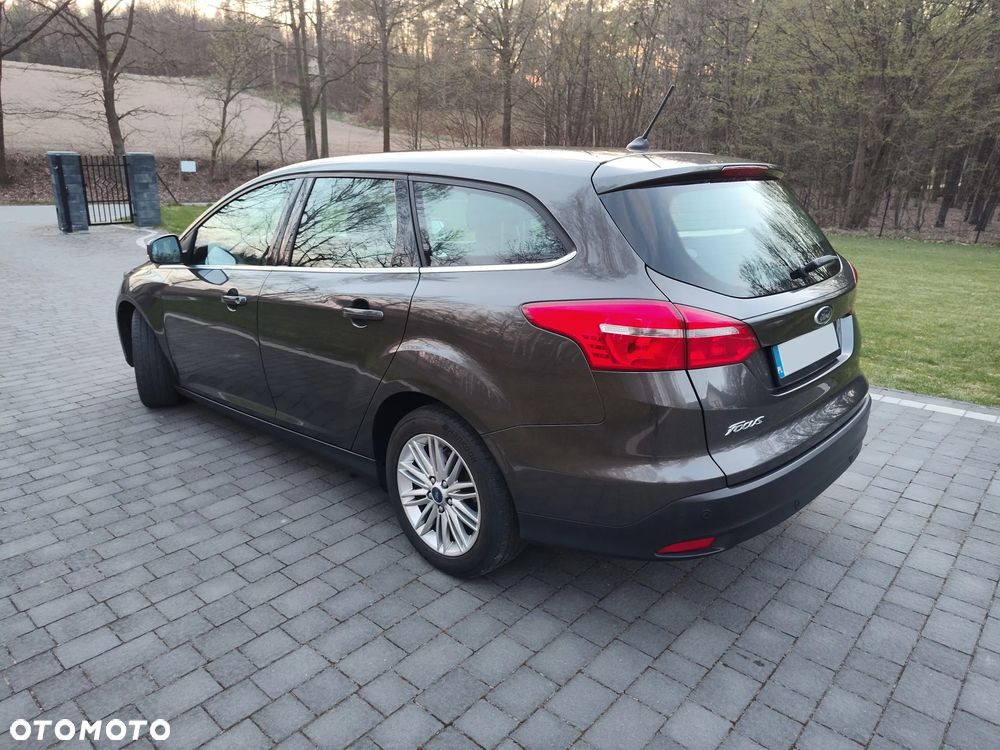 Ford Focus 1.5 TDCi SYNC Edition - 10