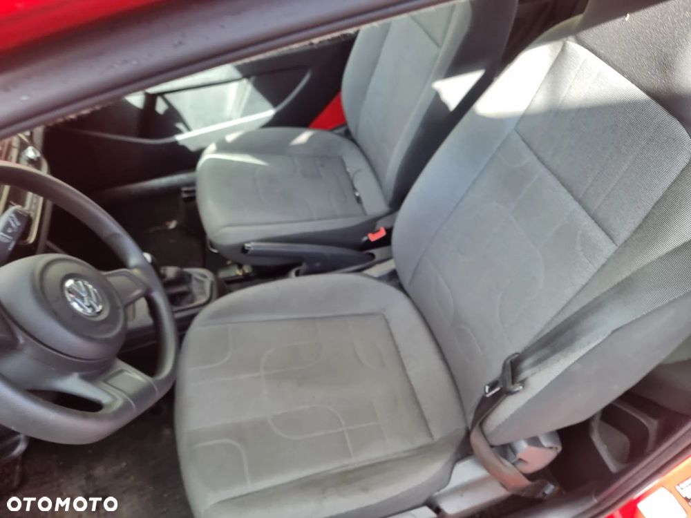 Volkswagen up! move - 7