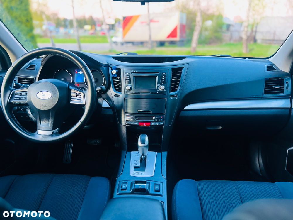 Subaru Outback 2.0D Lineartronic Comfort - 10