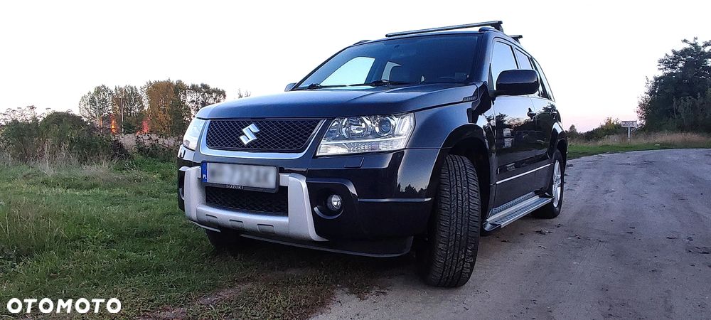 Suzuki Grand Vitara 2.0 De luxe - 13