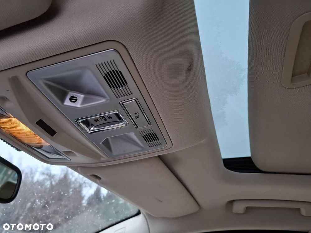 Jaguar XF 3.0 V6 D Luxury - 31