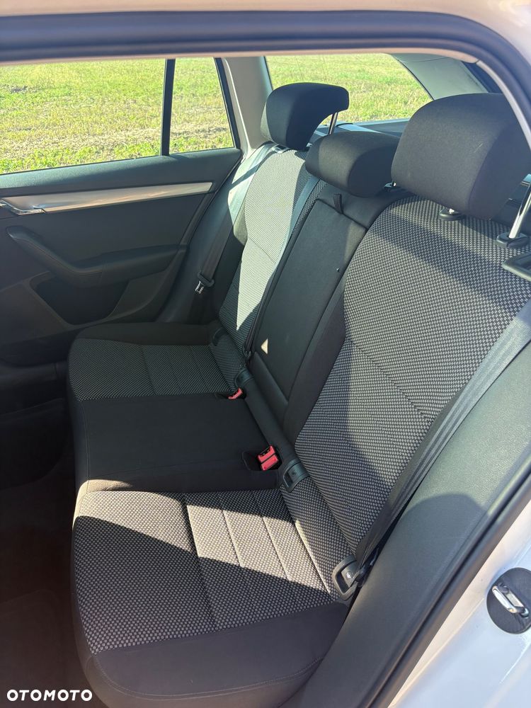 Skoda Octavia 1.6 TDI DPF Active - 15
