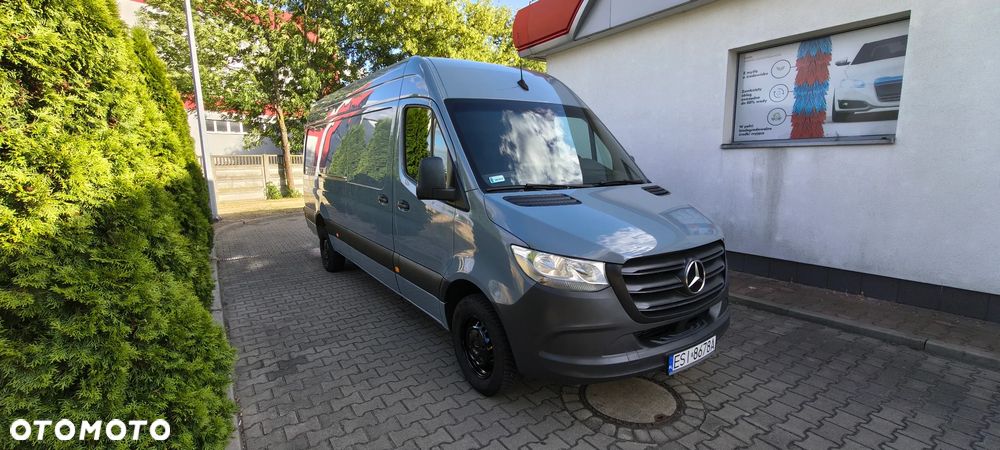 Mercedes-Benz Sprinter - 4